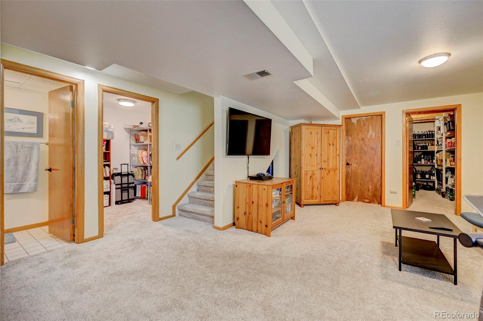 MLS Image #15 for 8303  chancellor drive,colorado springs, Colorado