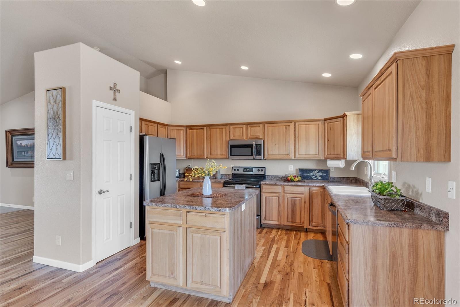 MLS Image #8 for 599 e tanager drive,pueblo west, Colorado