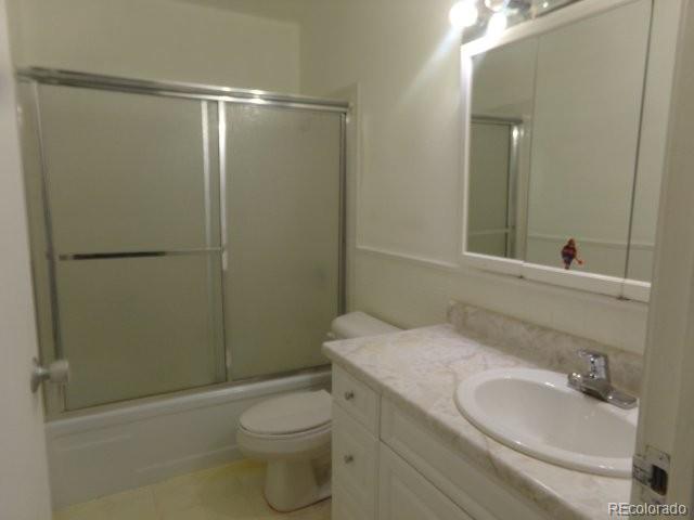 MLS Image #12 for 580 s clinton street,denver, Colorado