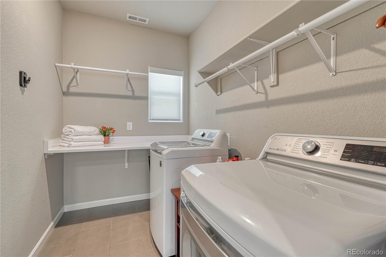 MLS Image #24 for 23  mayflower park place,colorado springs, Colorado