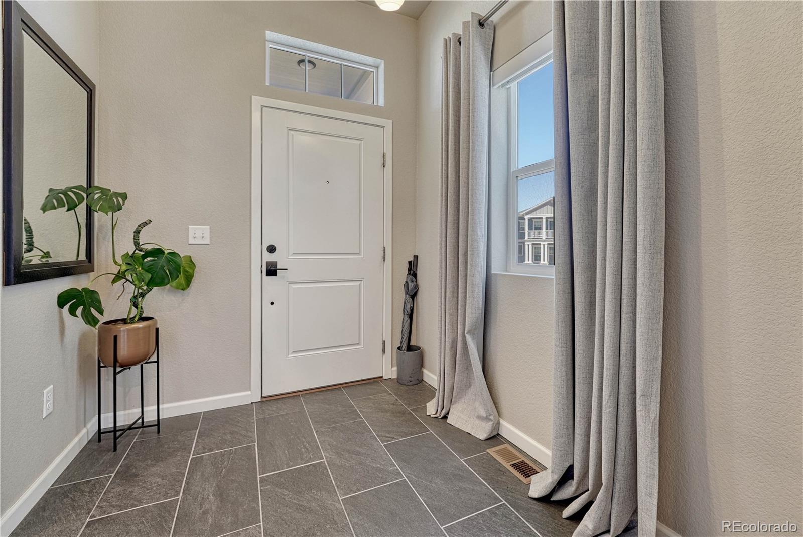 MLS Image #3 for 23  mayflower park place,colorado springs, Colorado