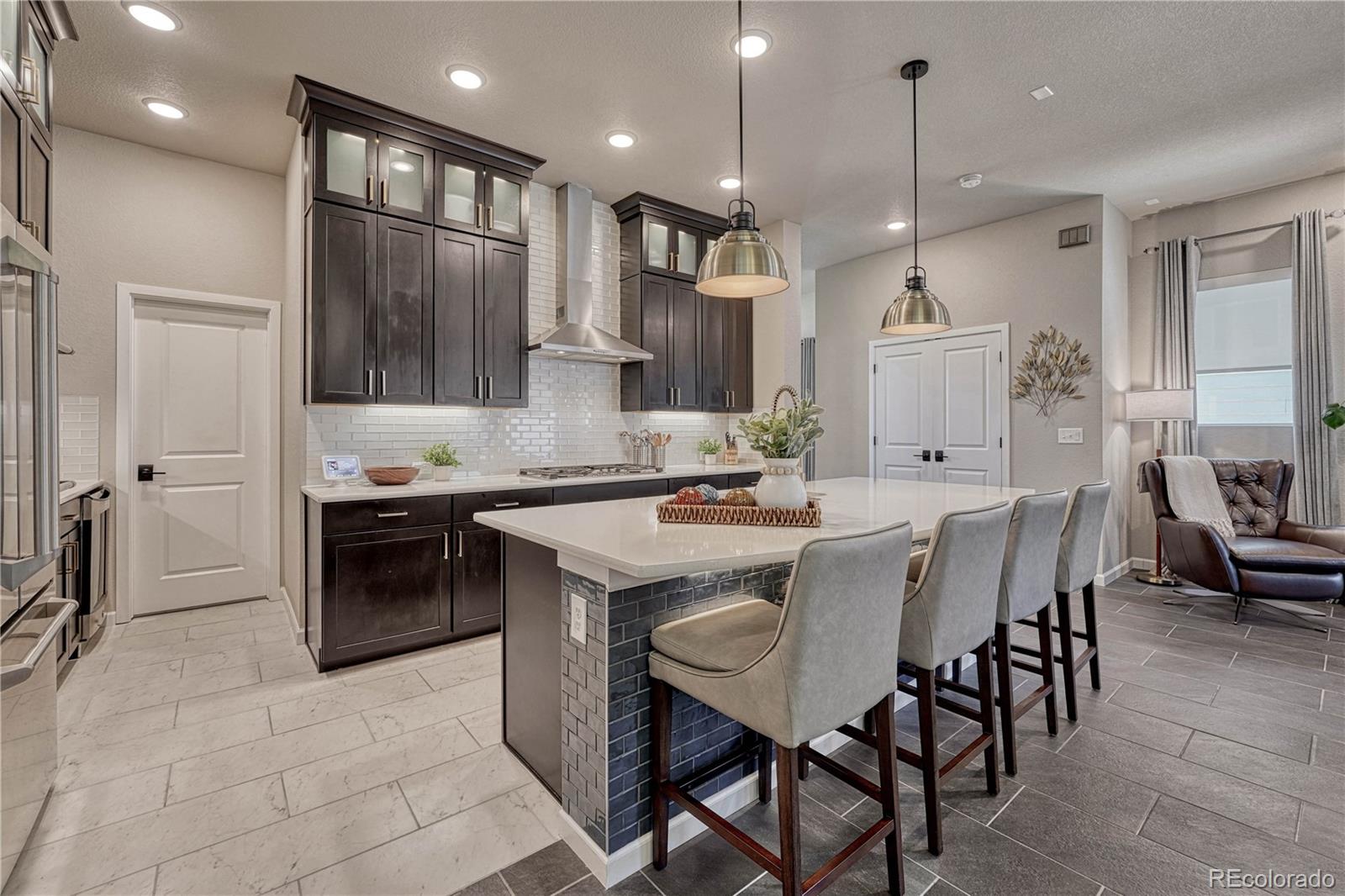 MLS Image #8 for 23  mayflower park place,colorado springs, Colorado
