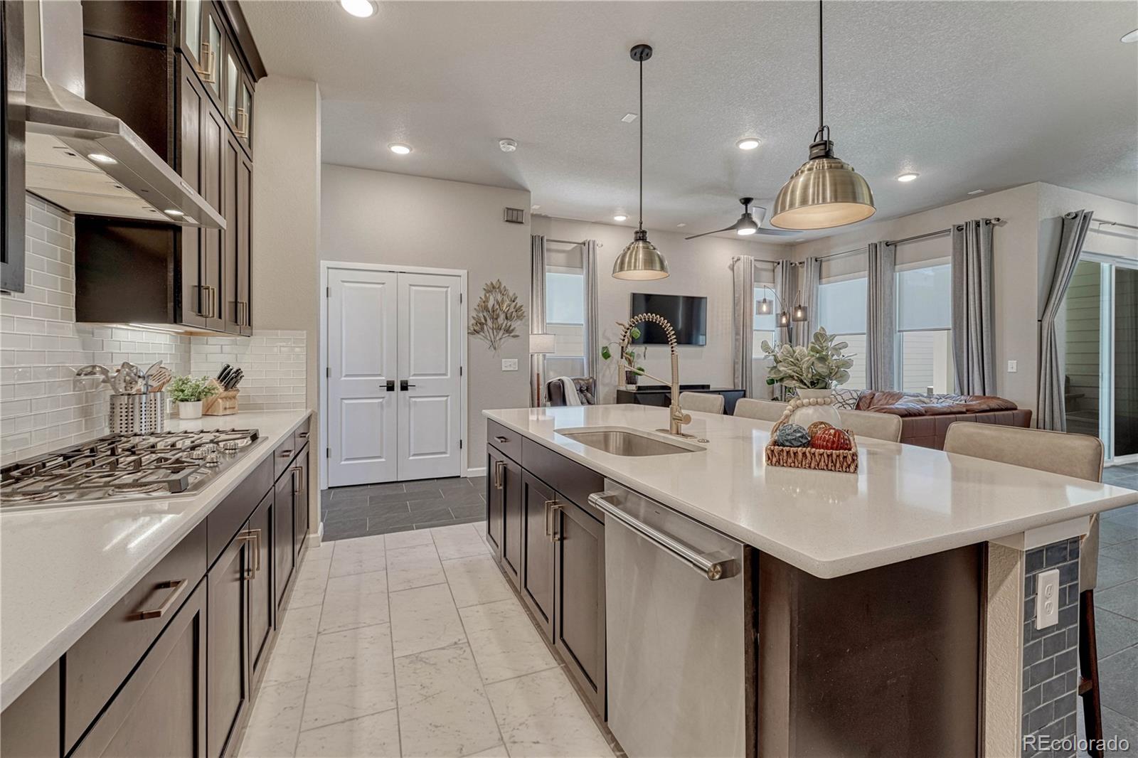 MLS Image #9 for 23  mayflower park place,colorado springs, Colorado