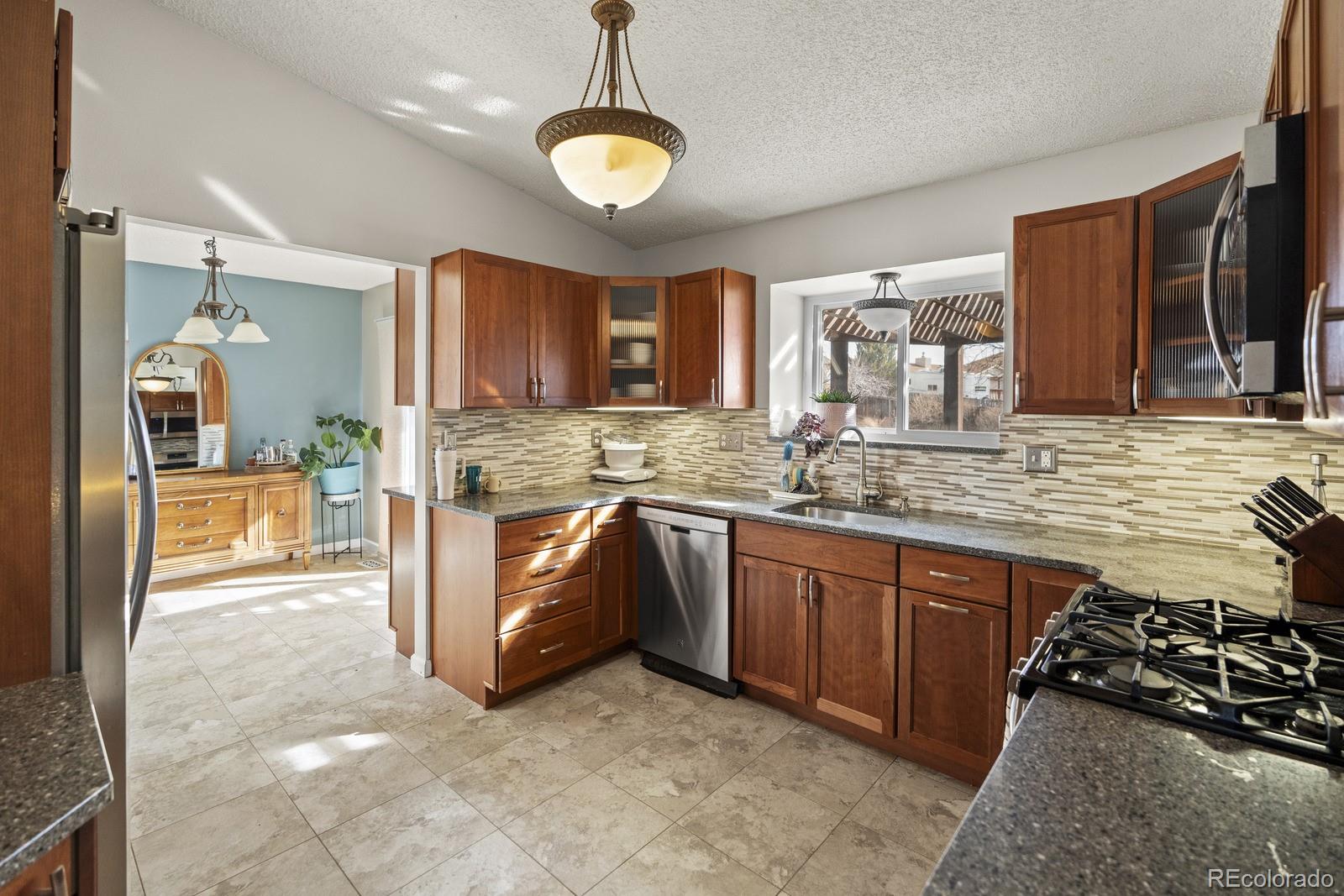 MLS Image #6 for 2825  downhill drive,colorado springs, Colorado