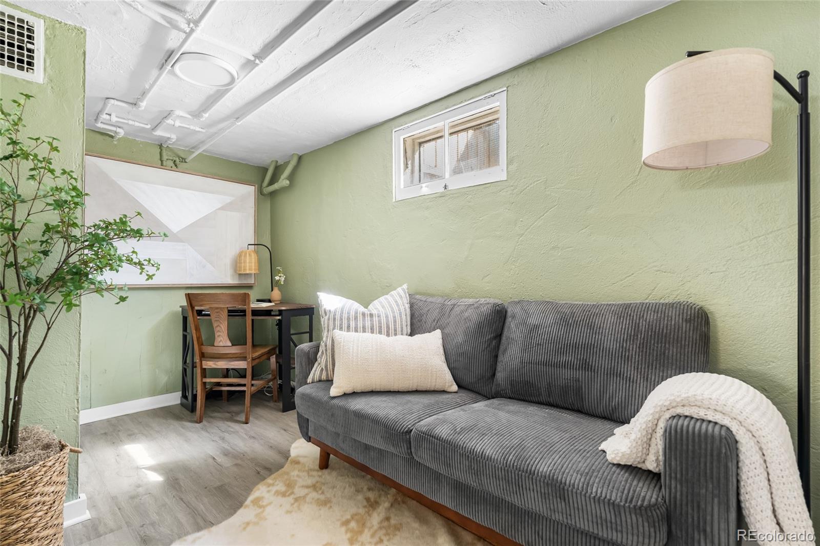 MLS Image #15 for 2269 s bannock street,denver, Colorado