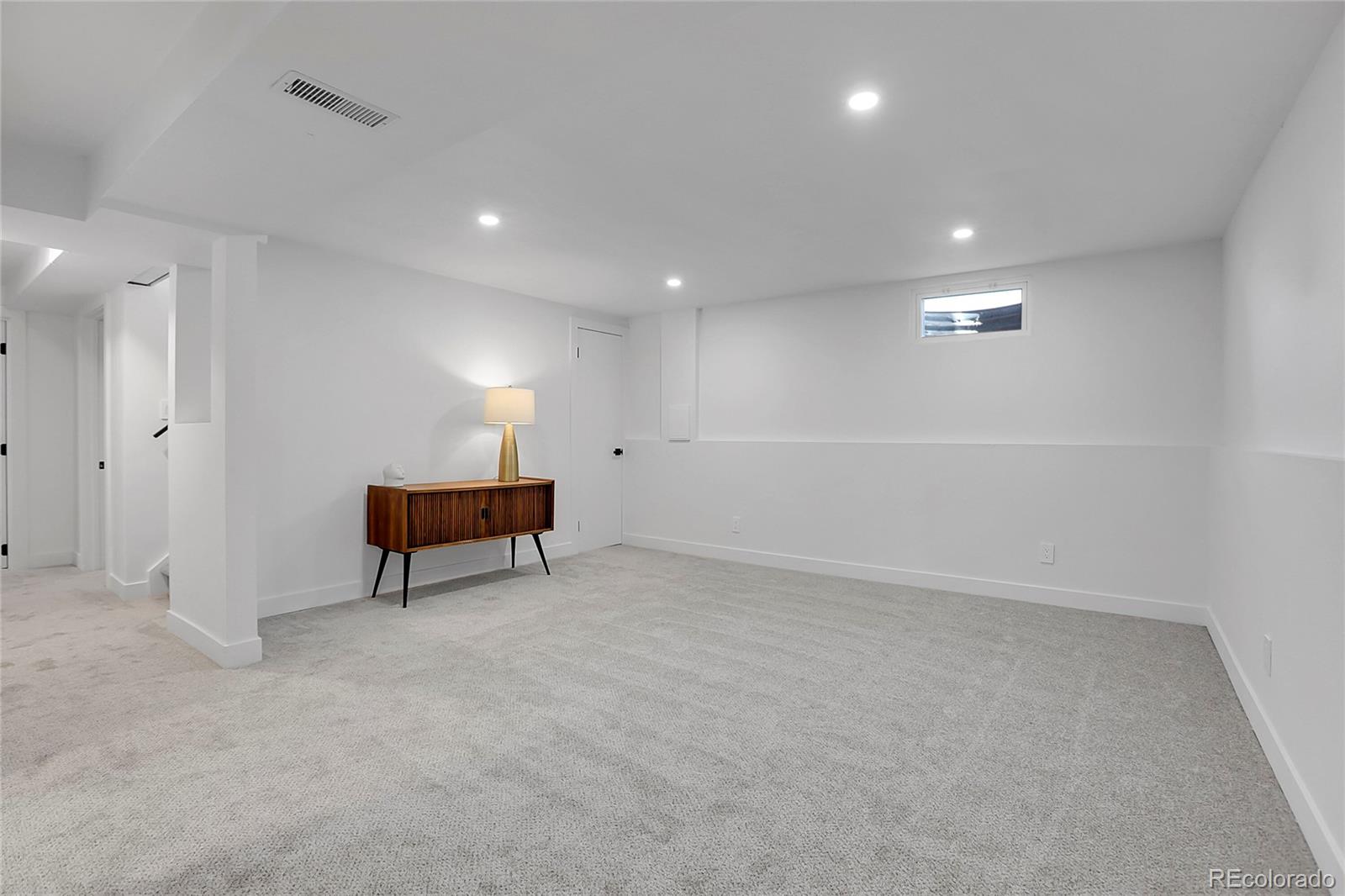 MLS Image #17 for 6133  uno street,arvada, Colorado