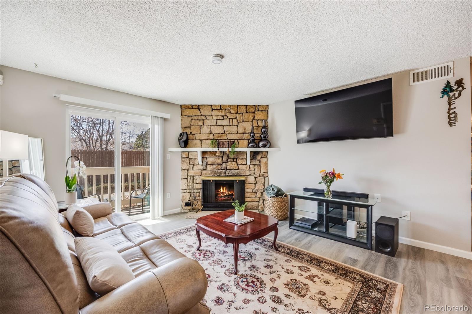 MLS Image #3 for 4400 s quebec street,denver, Colorado
