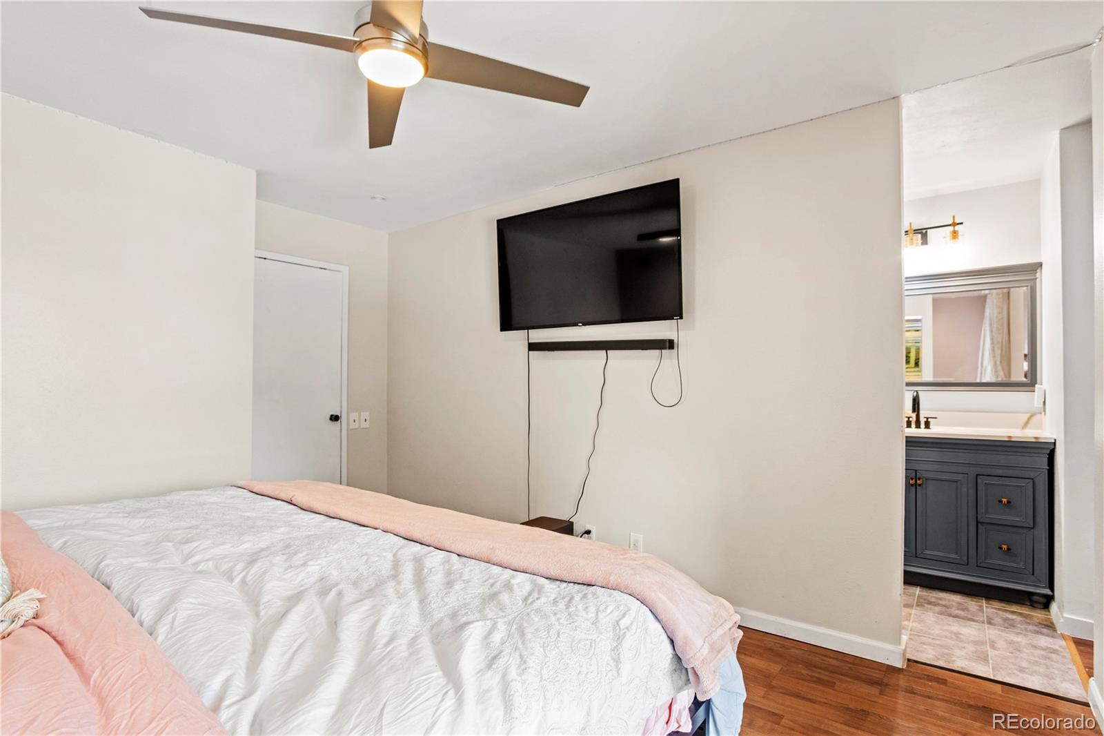 MLS Image #13 for 5512 s greenwood street ,littleton, Colorado