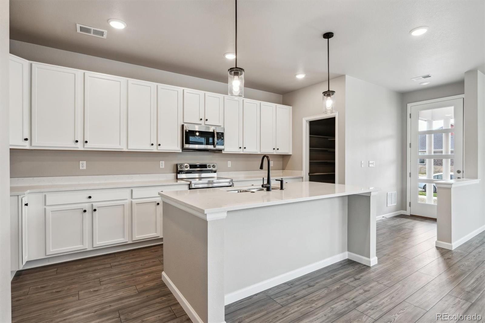 CMA Image for 2273  peregrine drive,Brighton, Colorado