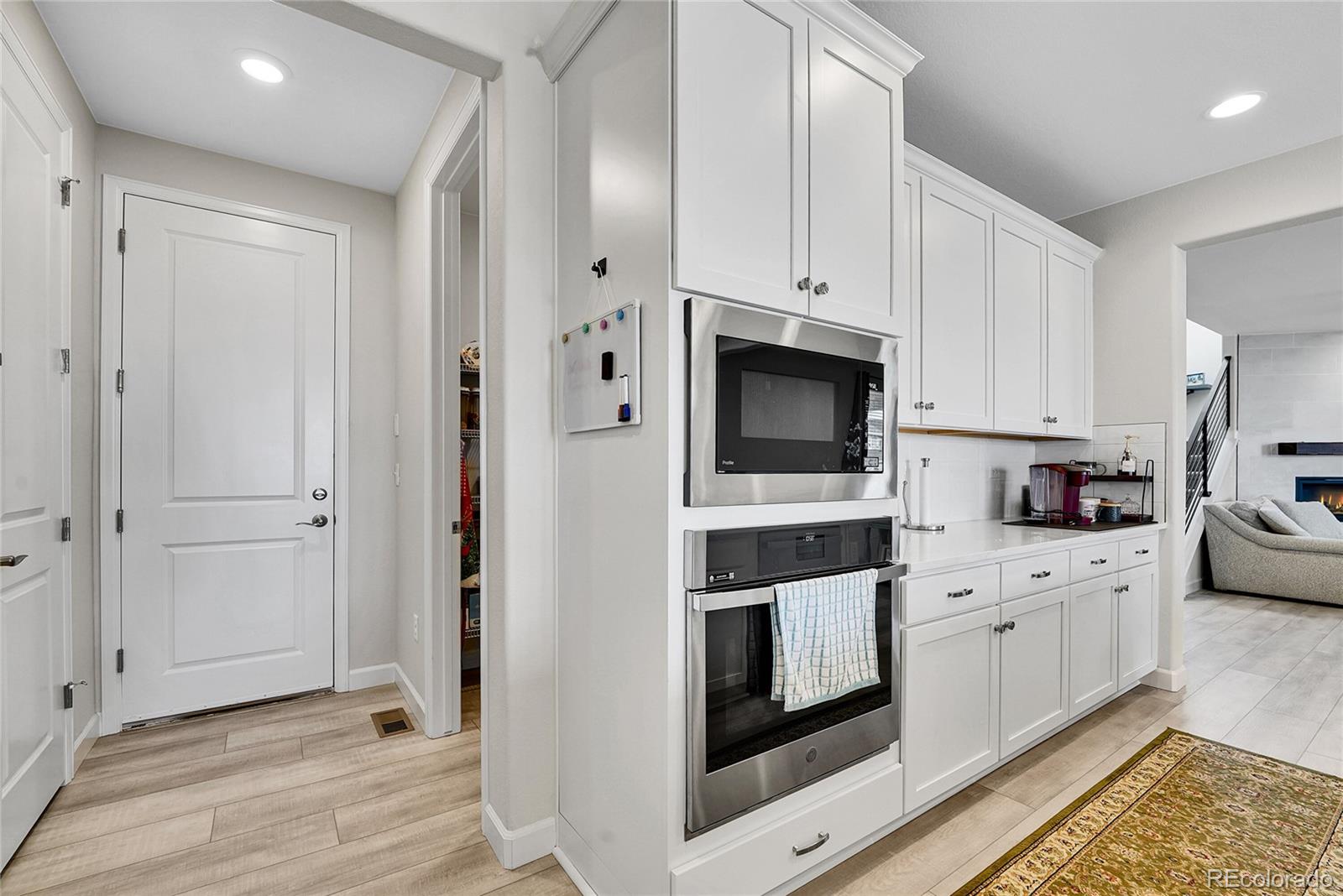 MLS Image #17 for 700  split rock drive,erie, Colorado