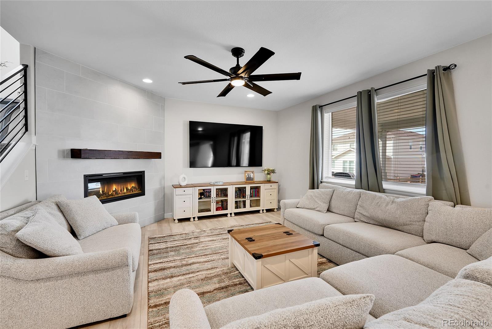 MLS Image #7 for 700  split rock drive,erie, Colorado