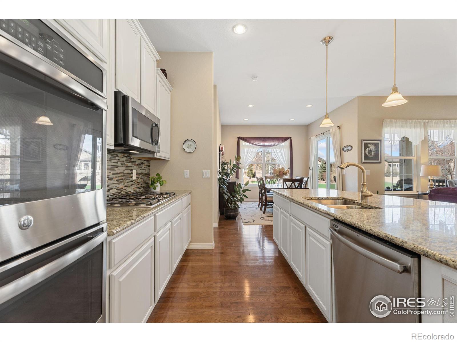 MLS Image #10 for 2090  vineyard drive,windsor, Colorado