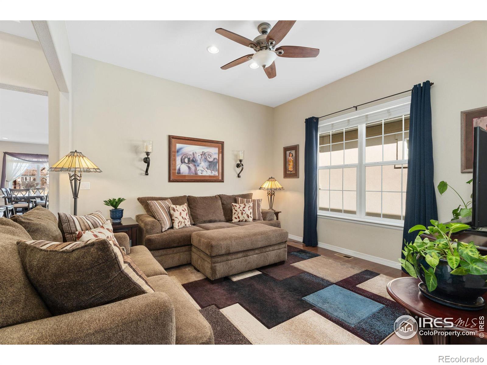 MLS Image #3 for 2090  vineyard drive,windsor, Colorado