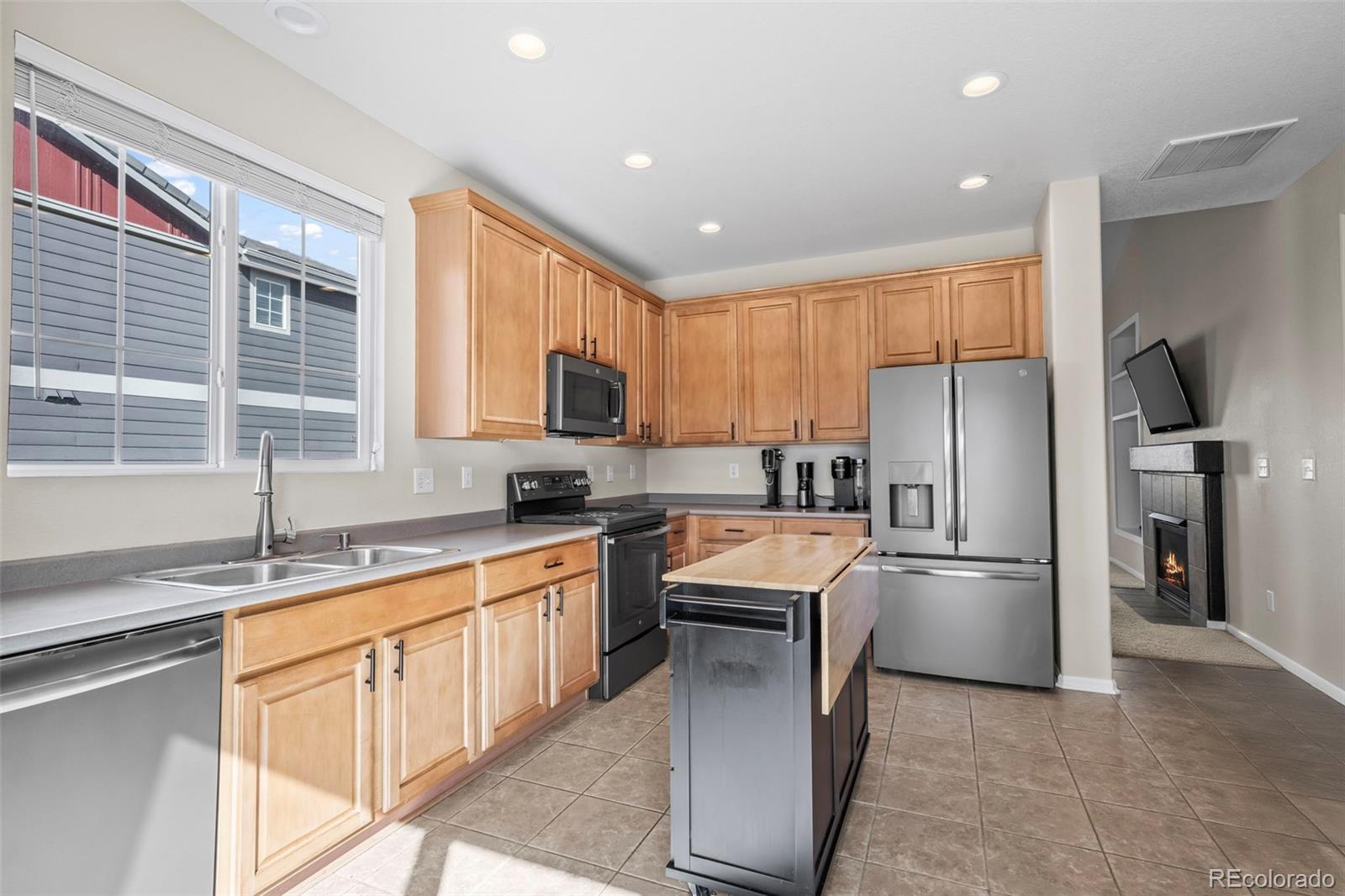MLS Image #8 for 209  falmouth street,castle rock, Colorado