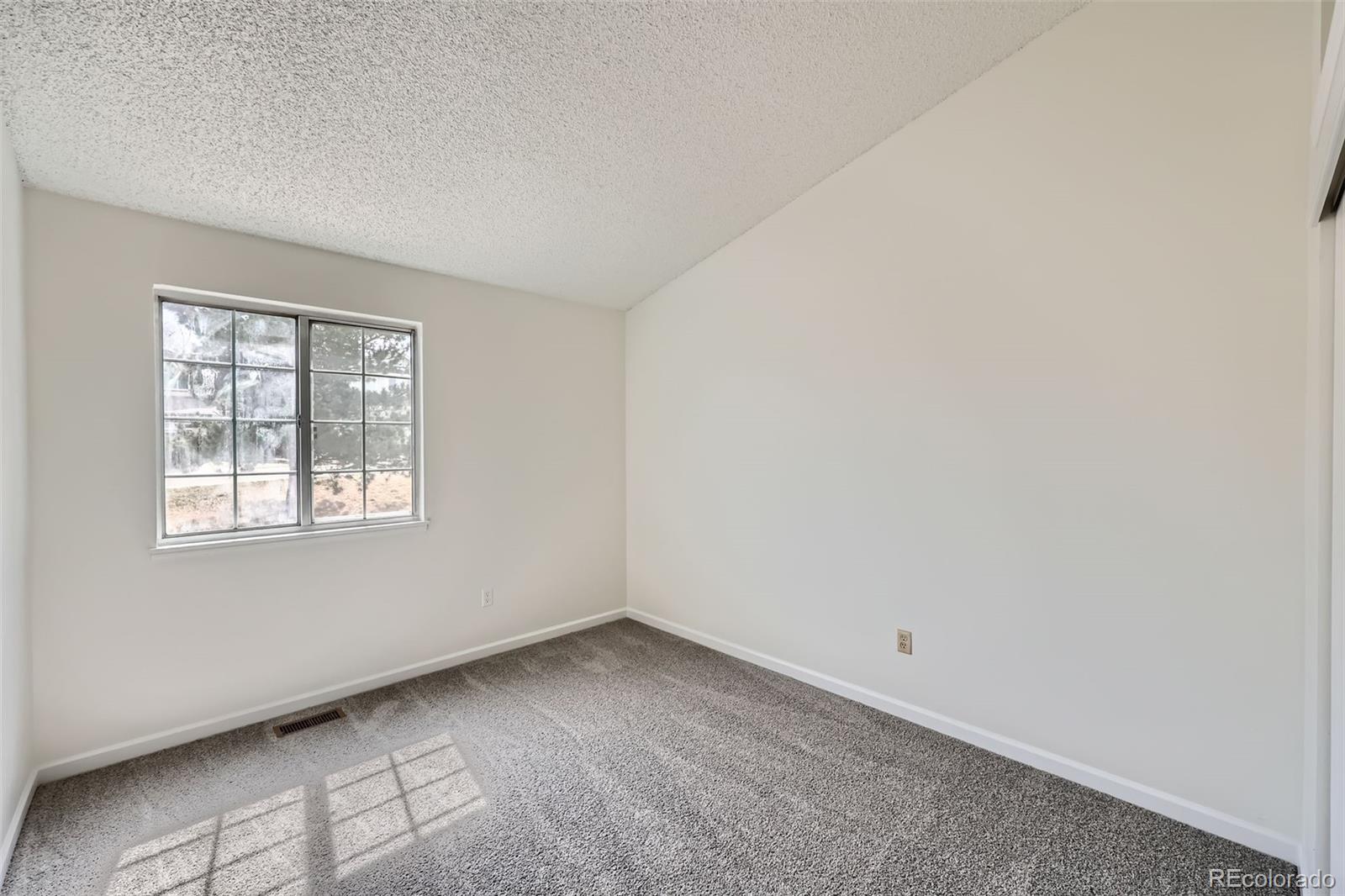 MLS Image #33 for 8898 w plymouth avenue,littleton, Colorado