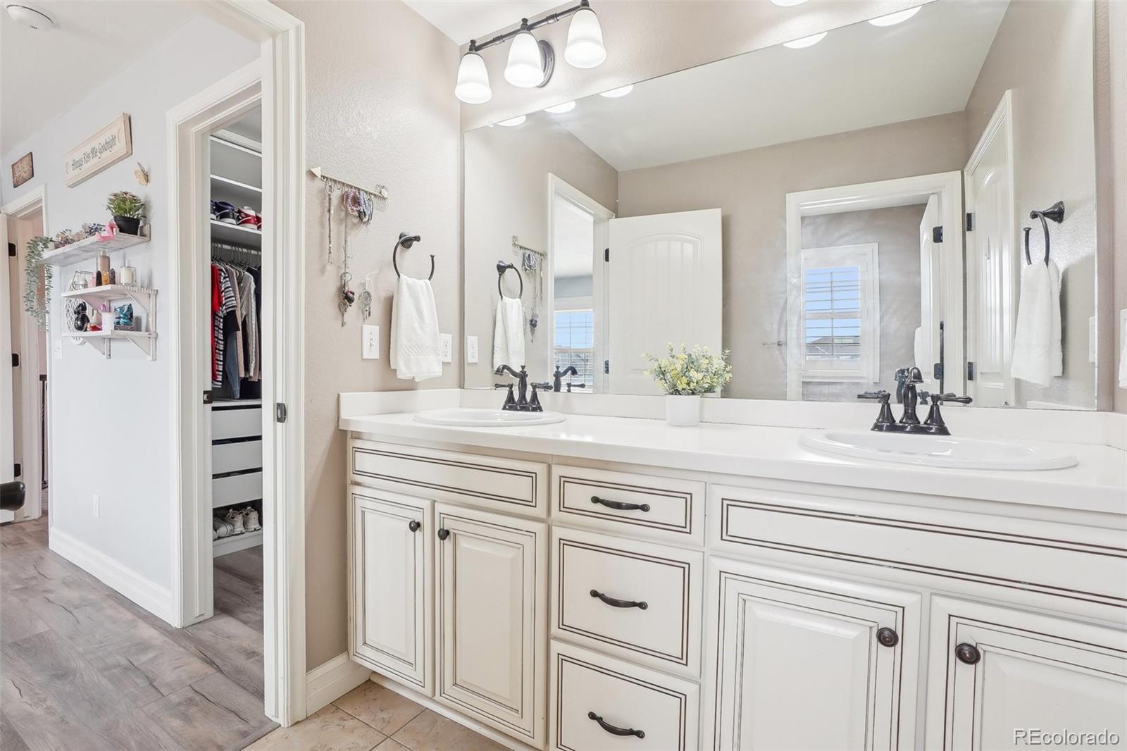 MLS Image #26 for 11938 s meander way,parker, Colorado