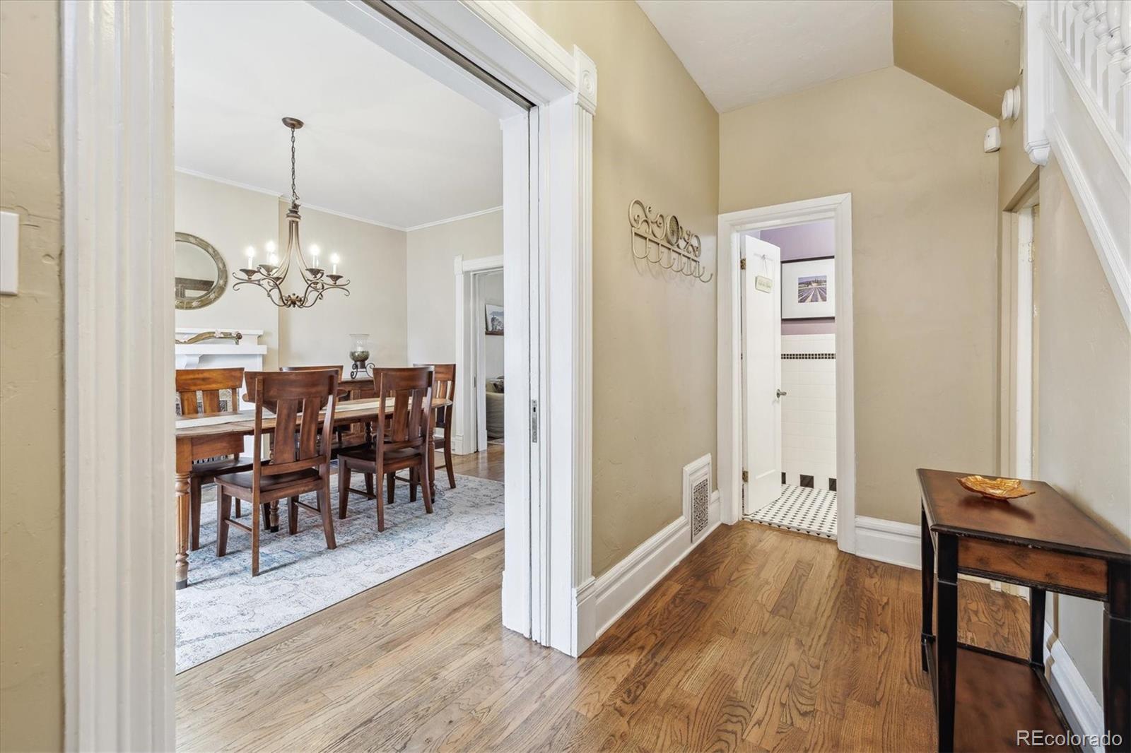 MLS Image #5 for 263 n logan street,denver, Colorado