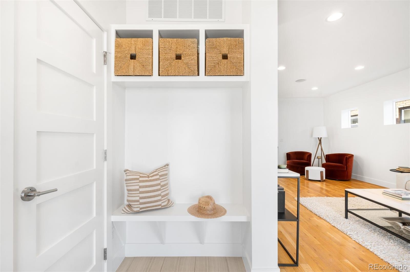 MLS Image #18 for 418 s gilpin street,denver, Colorado