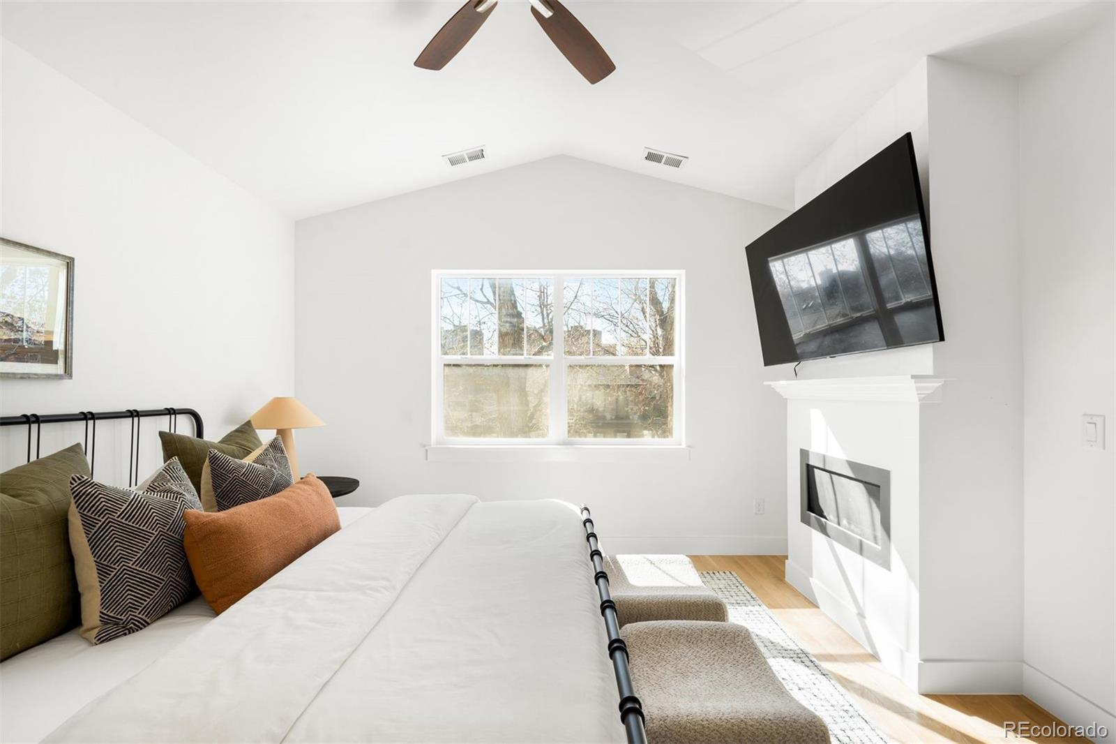MLS Image #30 for 418 s gilpin street,denver, Colorado