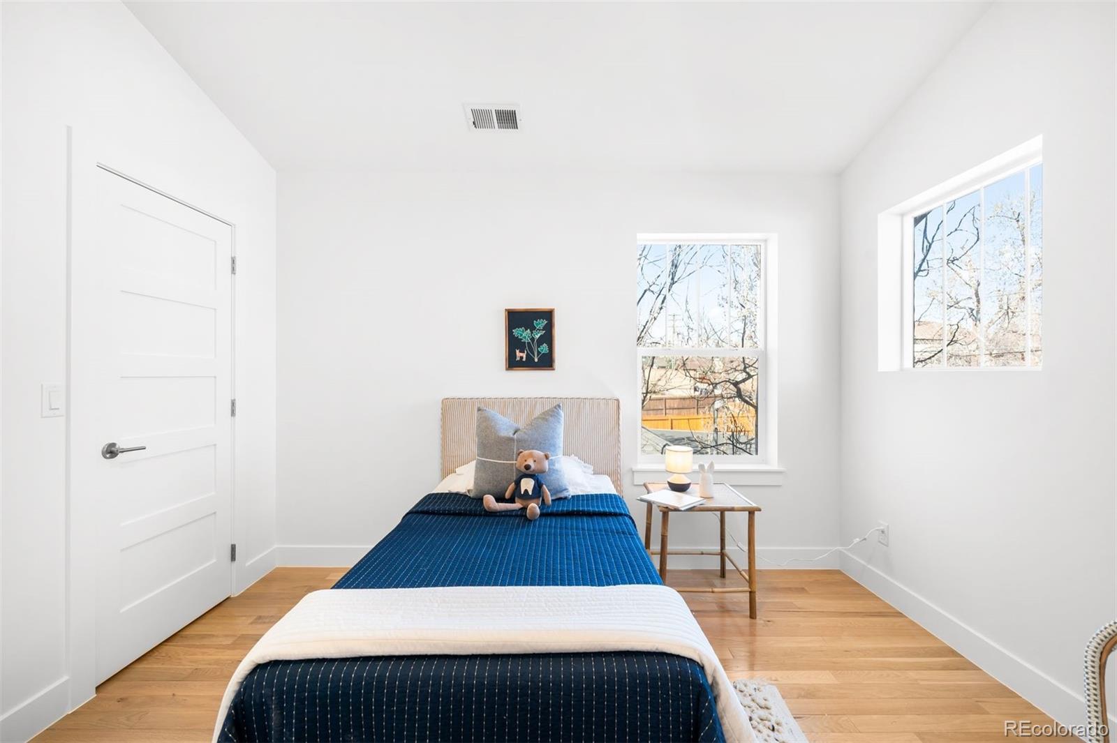 MLS Image #42 for 418 s gilpin street,denver, Colorado