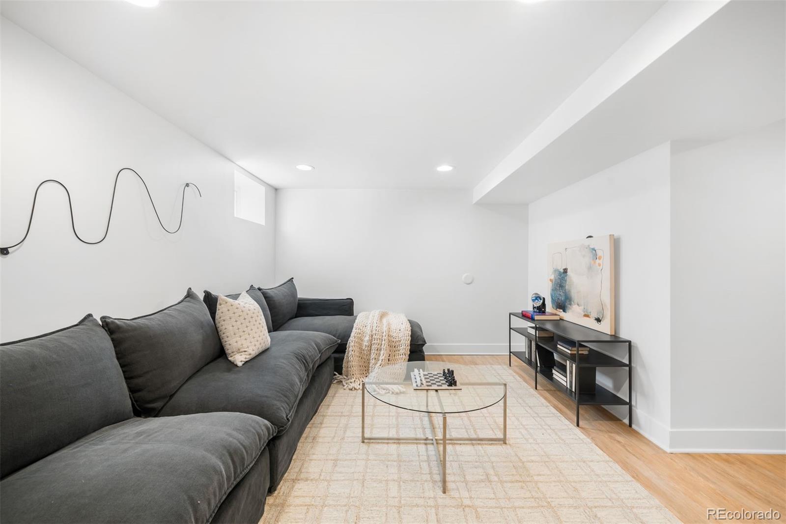 MLS Image #46 for 418 s gilpin street,denver, Colorado