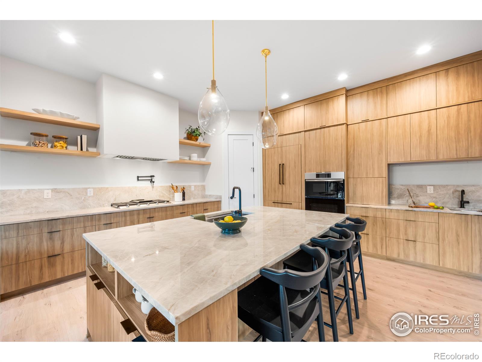 MLS Image #4 for 813  clydesdale drive,windsor, Colorado