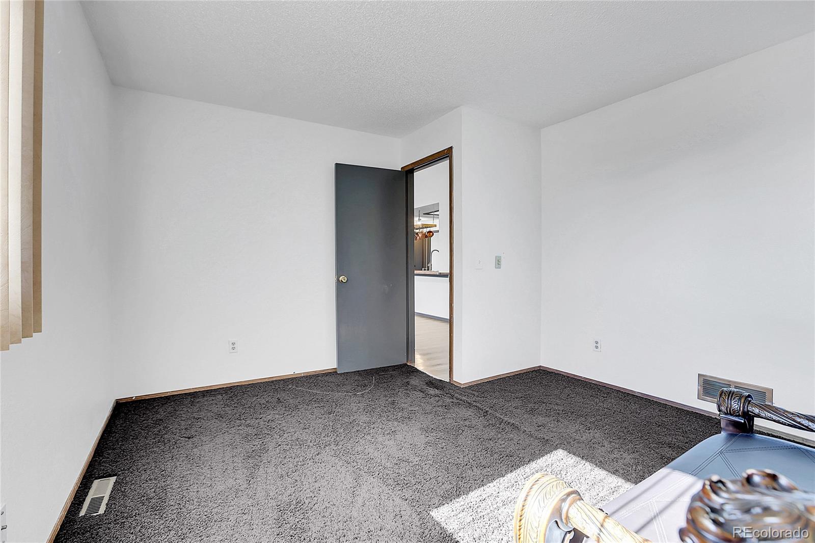 MLS Image #15 for 10142  josephine street,thornton, Colorado