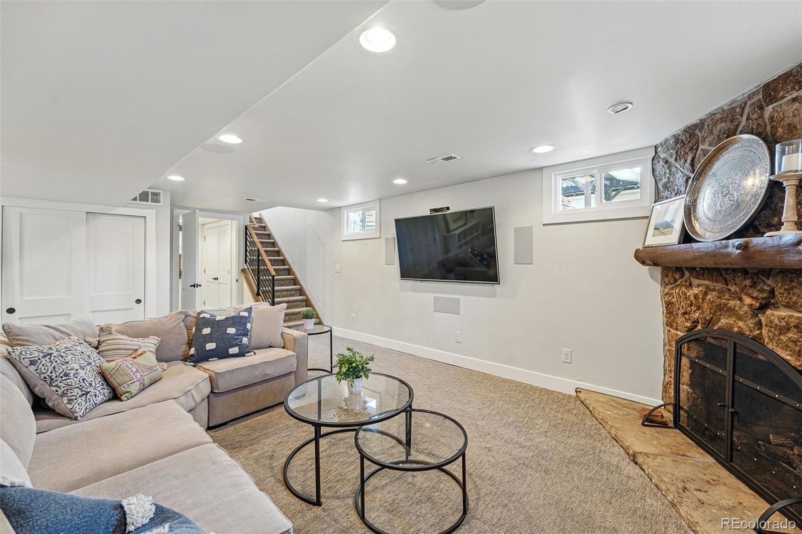 MLS Image #26 for 2527 s vine street,denver, Colorado
