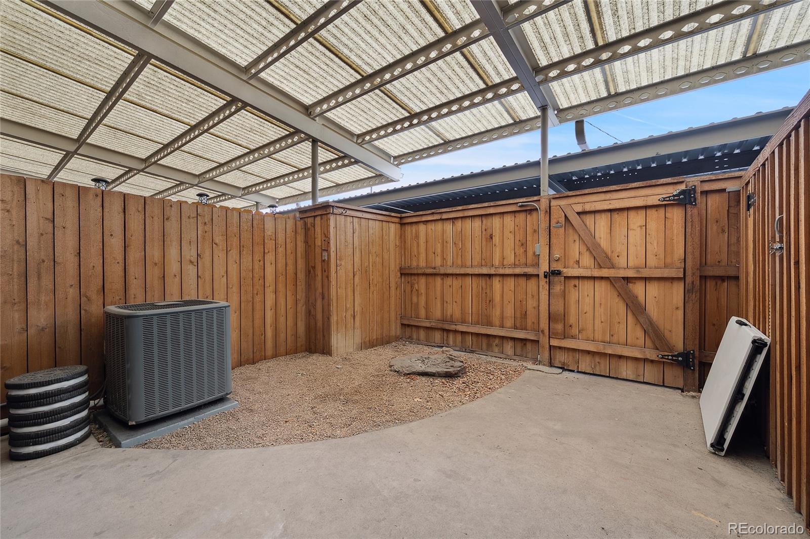 MLS Image #24 for 9019 e oxford drive,denver, Colorado