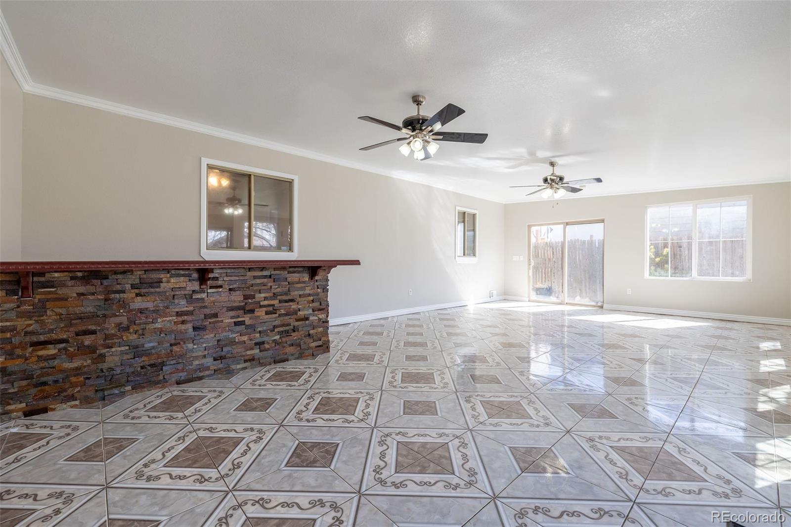 MLS Image #10 for 2317  elmira street,aurora, Colorado