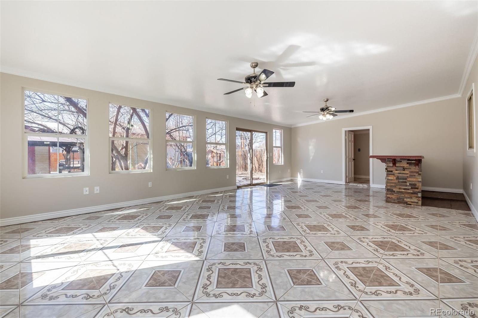 MLS Image #11 for 2317  elmira street,aurora, Colorado