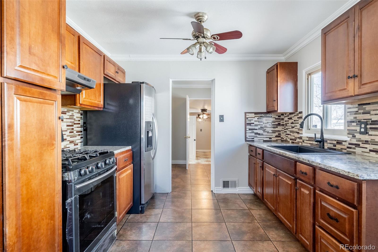 MLS Image #6 for 2317  elmira street,aurora, Colorado