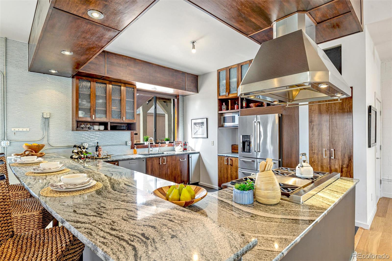 MLS Image #6 for 4730 w moncrieff place,denver, Colorado