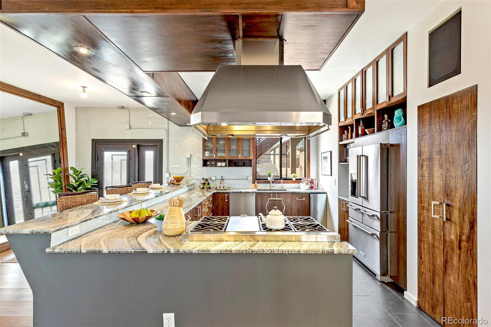 MLS Image #9 for 4730 w moncrieff place,denver, Colorado