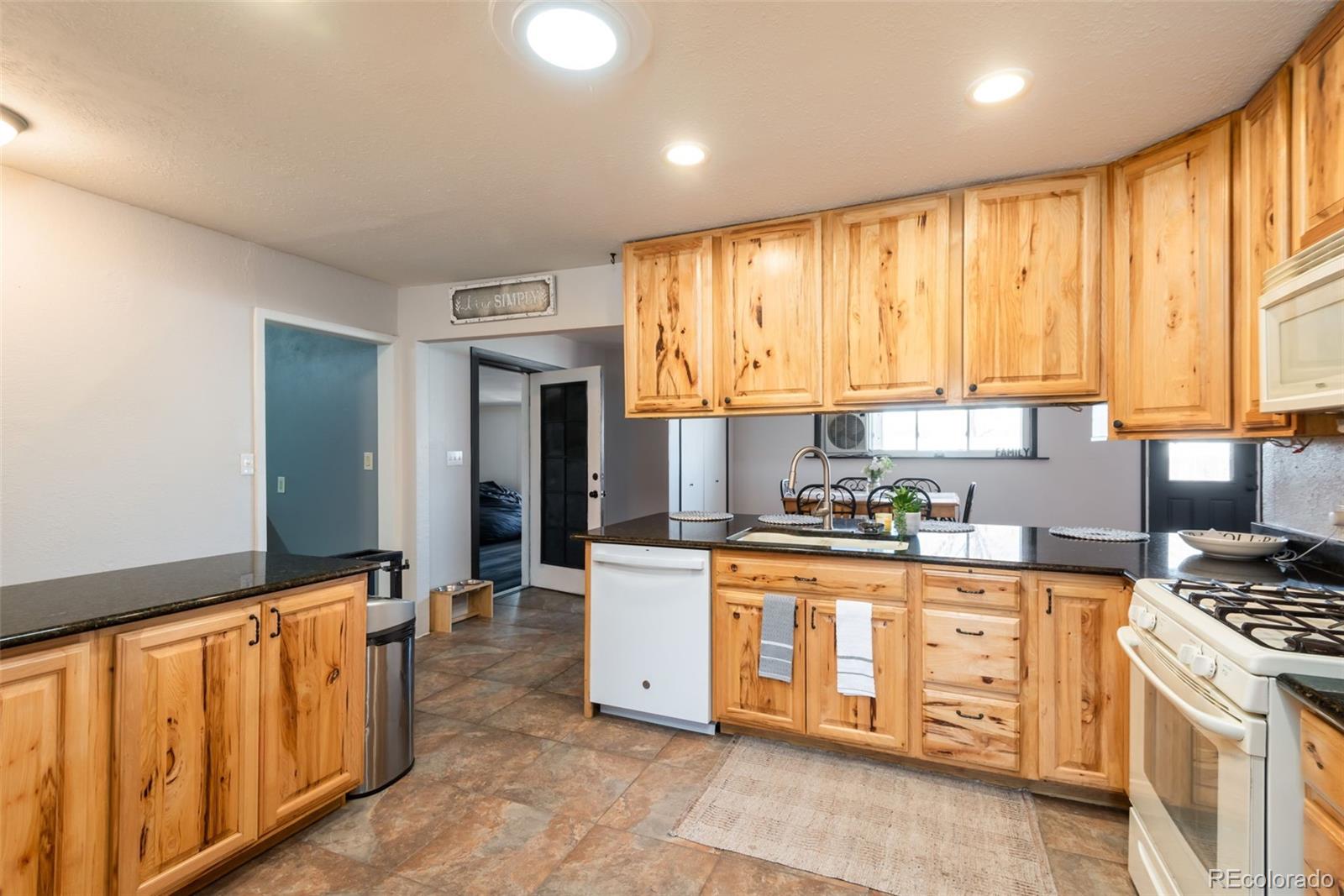 MLS Image #8 for 7971  quince street,commerce city, Colorado