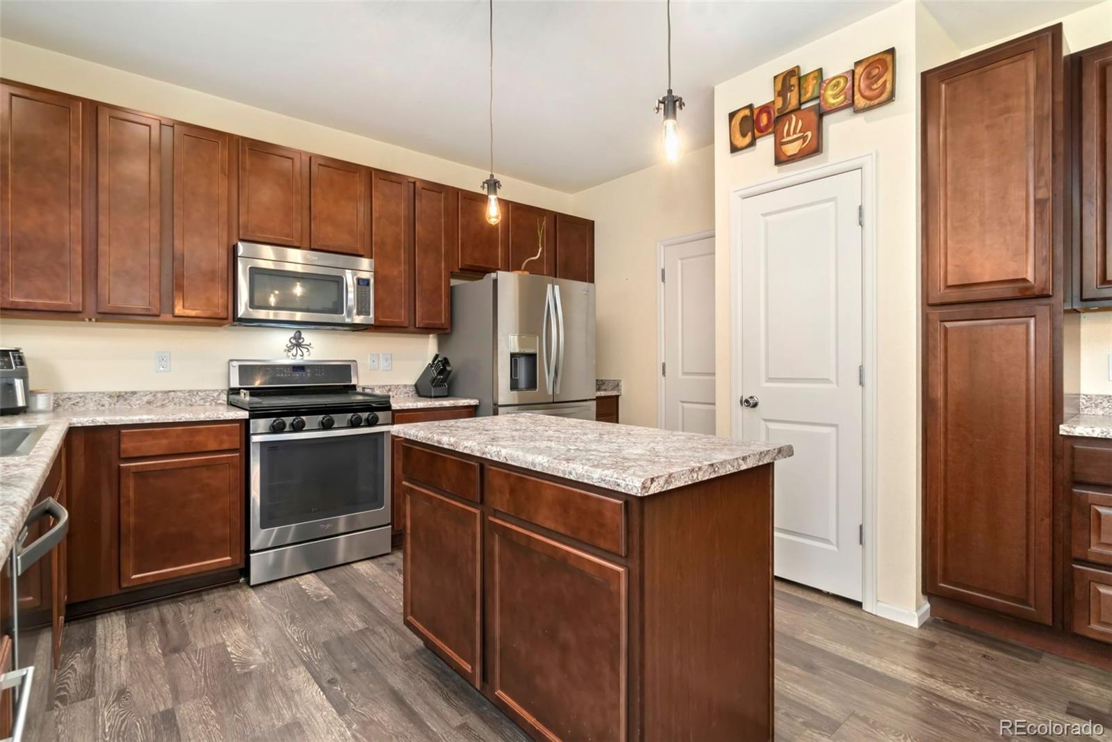 MLS Image #10 for 3165  sweetgrass parkway,dacono, Colorado