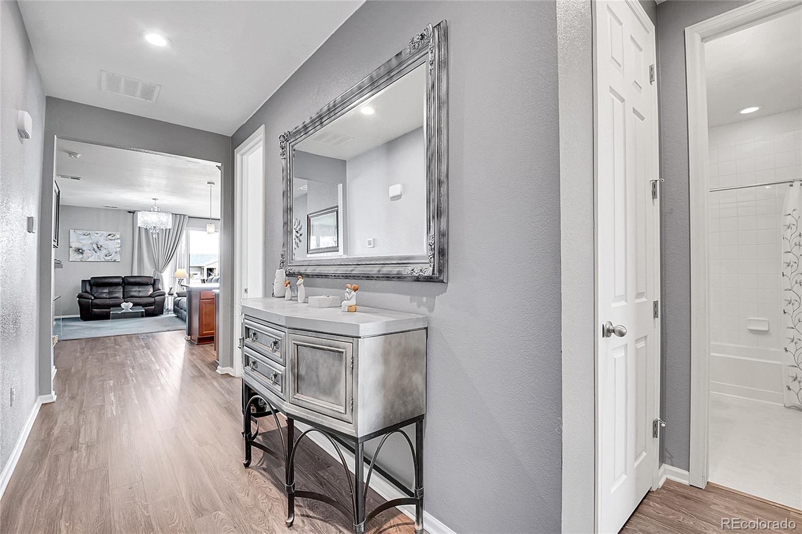 MLS Image #3 for 10525  akron street,commerce city, Colorado