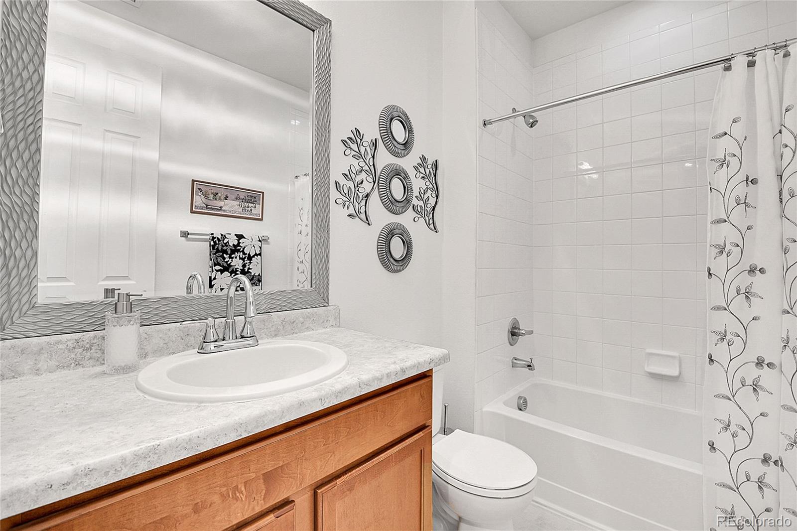 MLS Image #6 for 10525  akron street,commerce city, Colorado