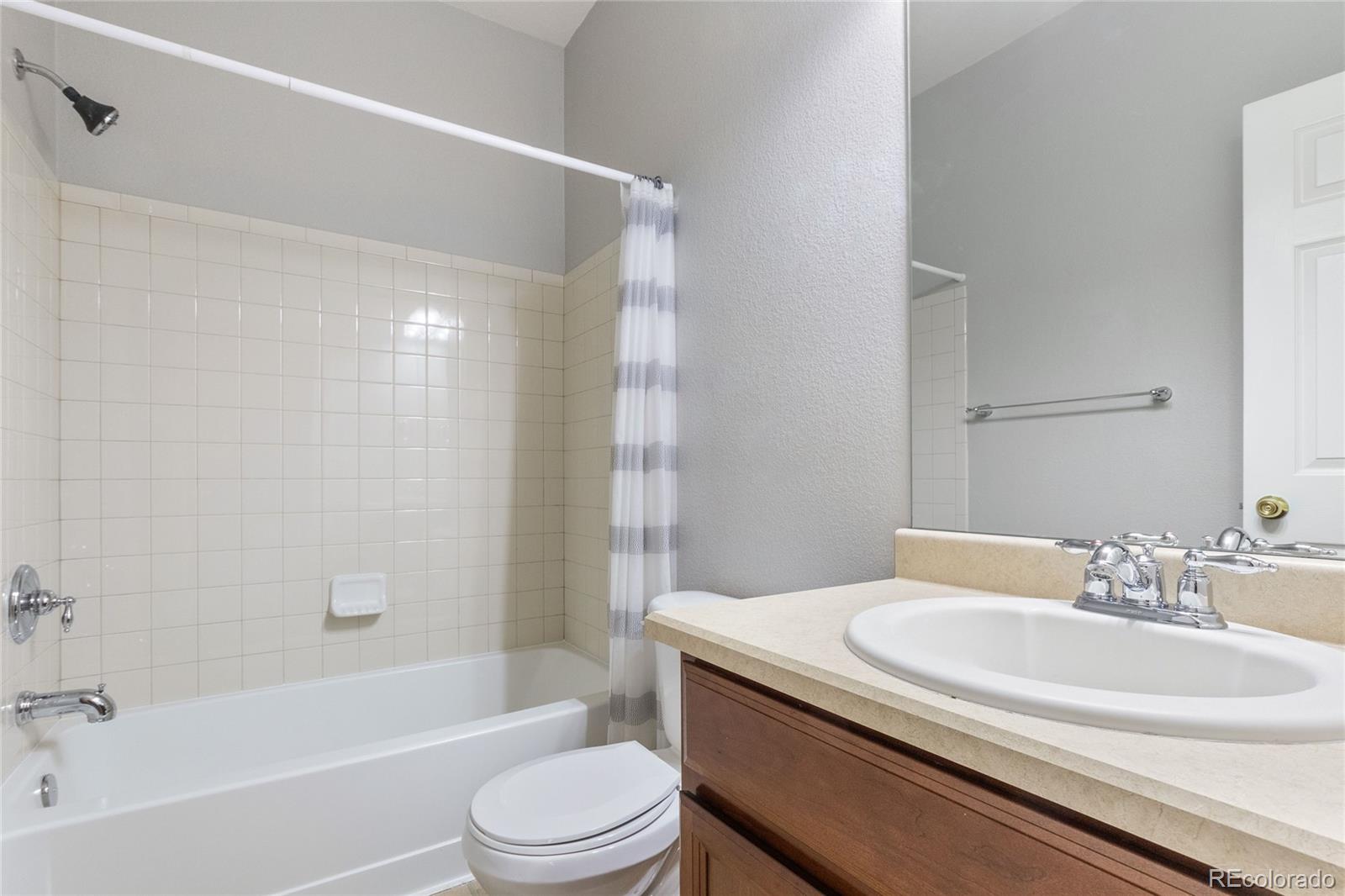 MLS Image #11 for 13000 w grant circle c,thornton, Colorado