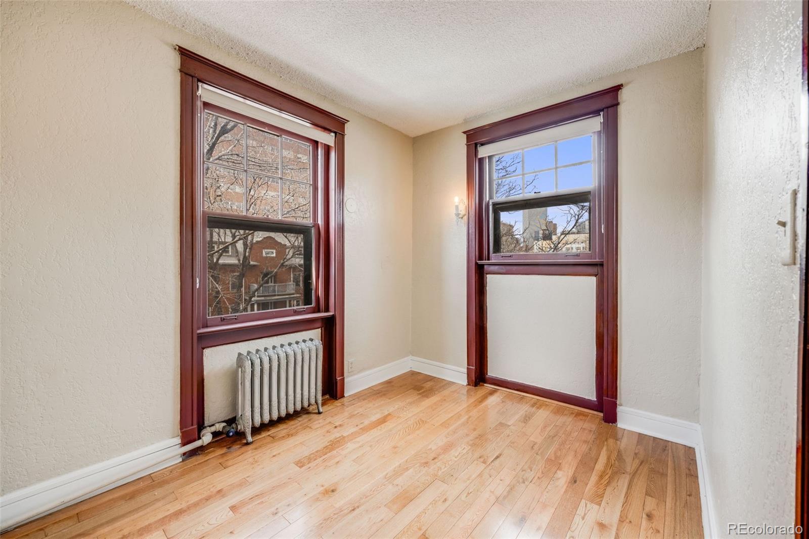 MLS Image #13 for 215 e 11th avenue,denver, Colorado