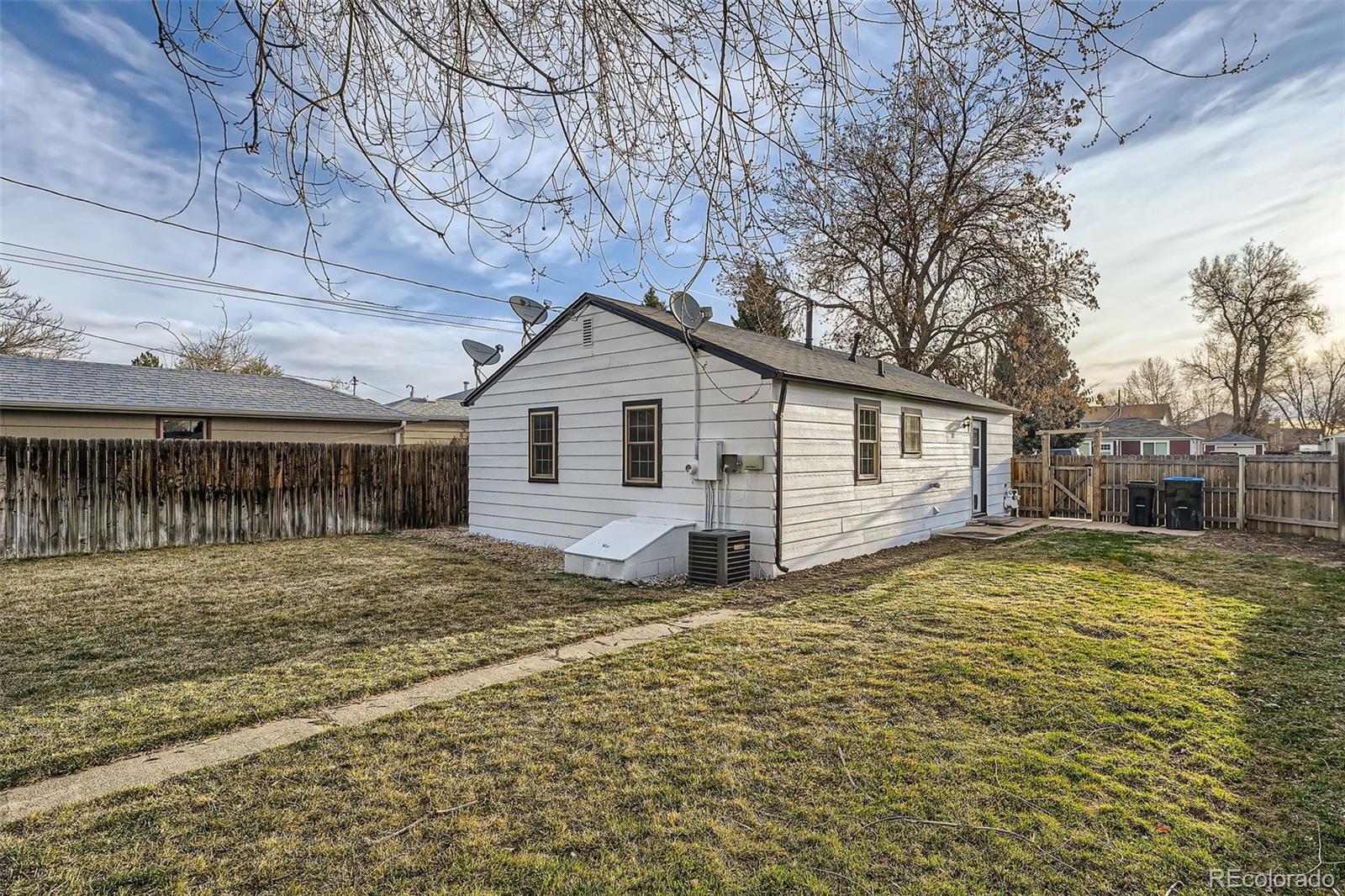 MLS Image #31 for 5235  dover street,arvada, Colorado