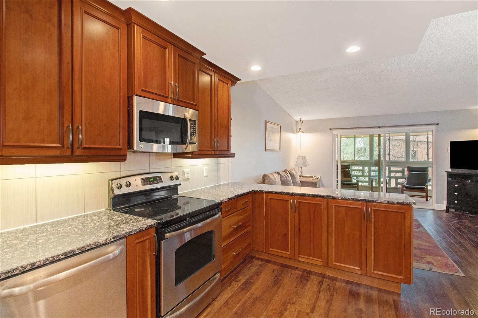 MLS Image #10 for 9315 e center avenue,denver, Colorado