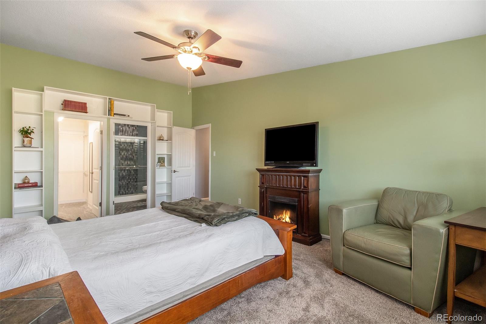 MLS Image #15 for 9315 e center avenue,denver, Colorado