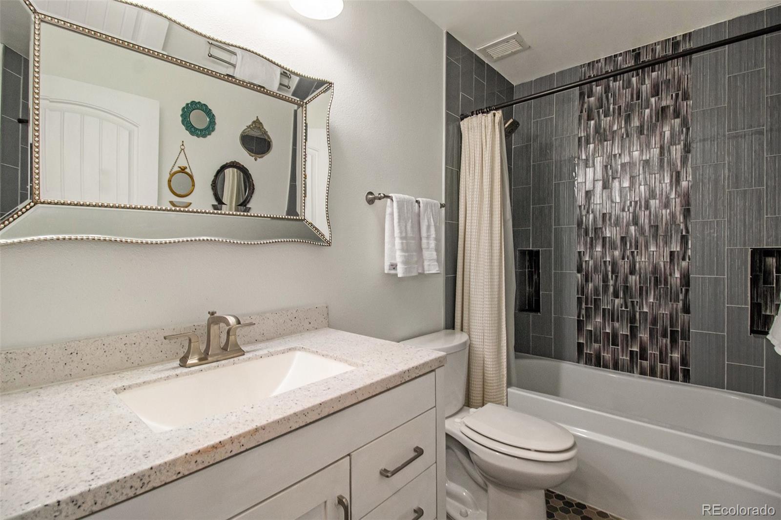 MLS Image #20 for 9315 e center avenue,denver, Colorado