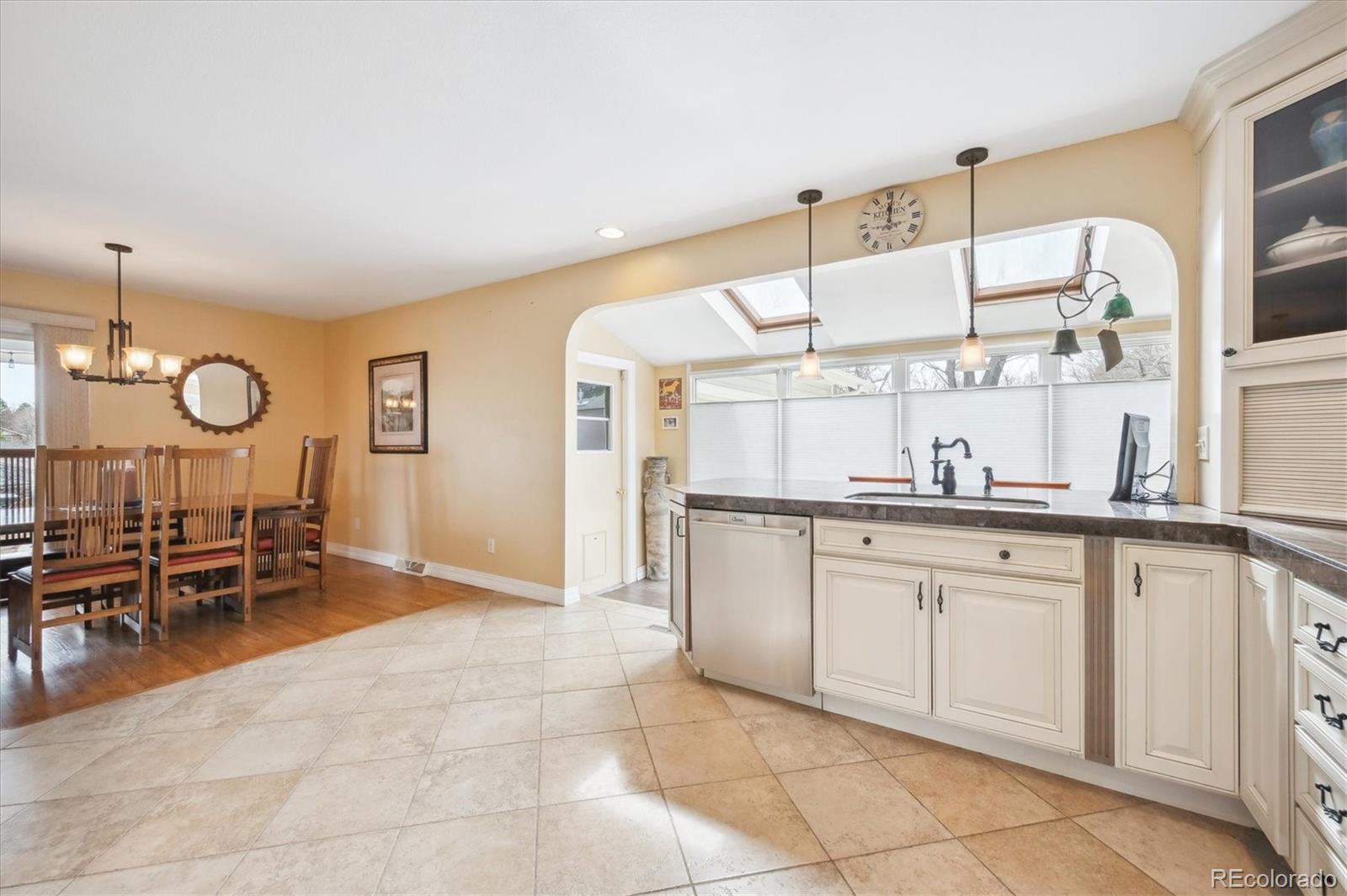 MLS Image #11 for 6854 s prescott street,littleton, Colorado