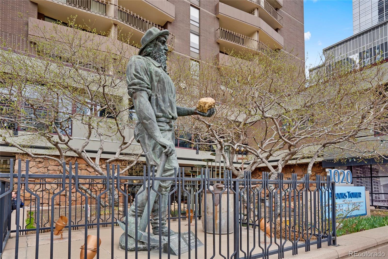 MLS Image #0 for 1020  15th street 31e,denver, Colorado
