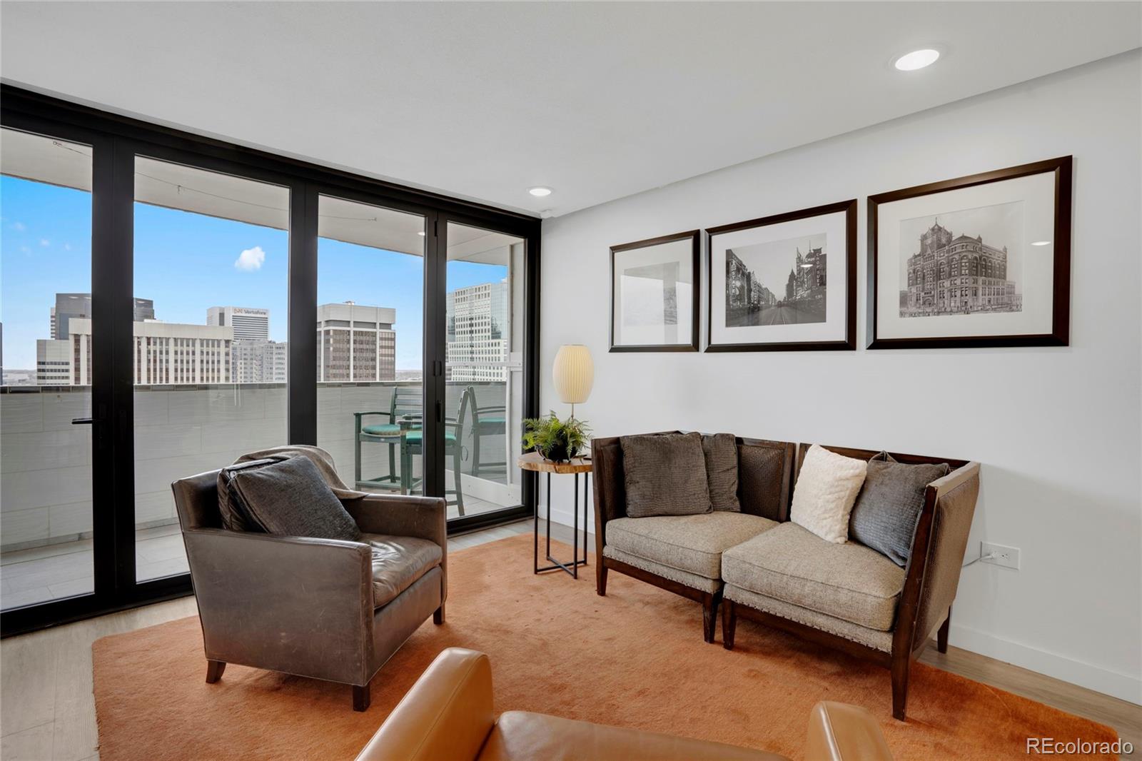 MLS Image #11 for 1020  15th street 31e,denver, Colorado