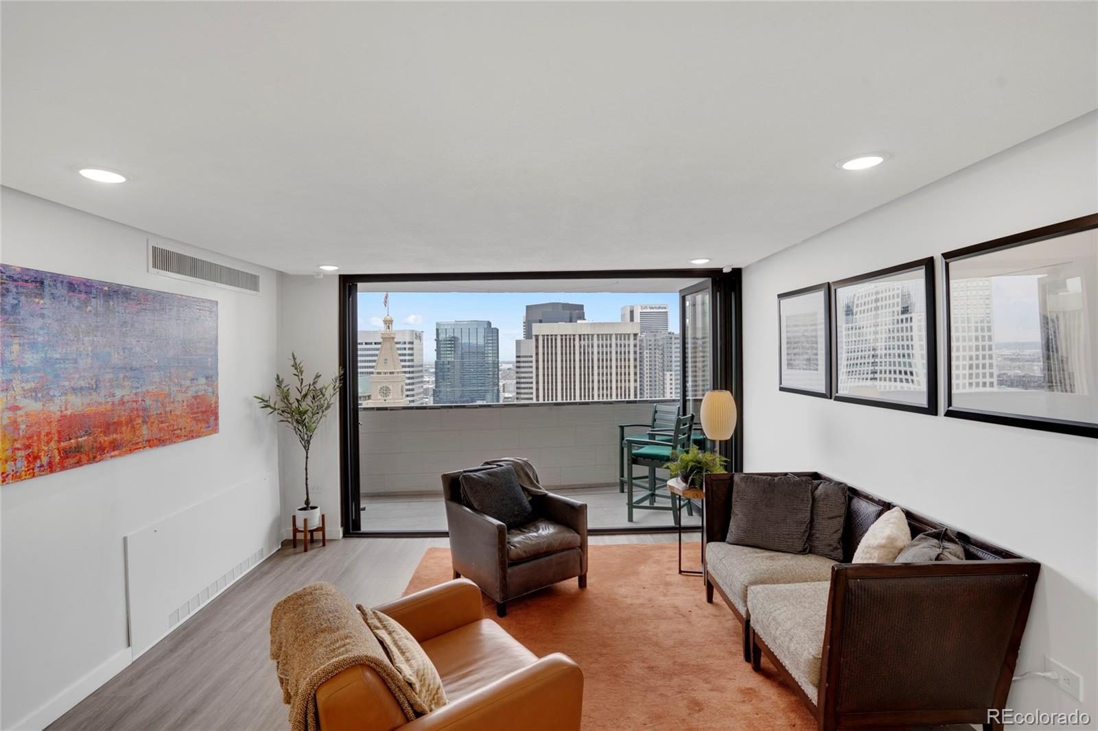 MLS Image #17 for 1020  15th street 31e,denver, Colorado