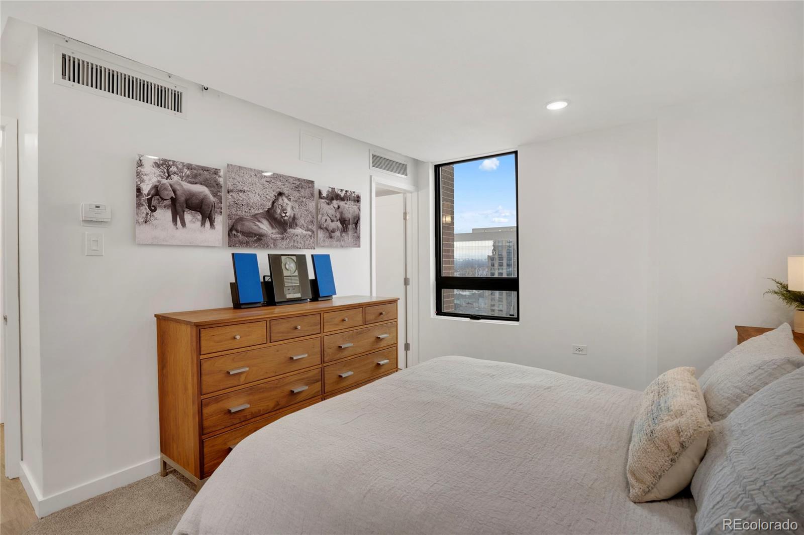 MLS Image #22 for 1020  15th street 31e,denver, Colorado