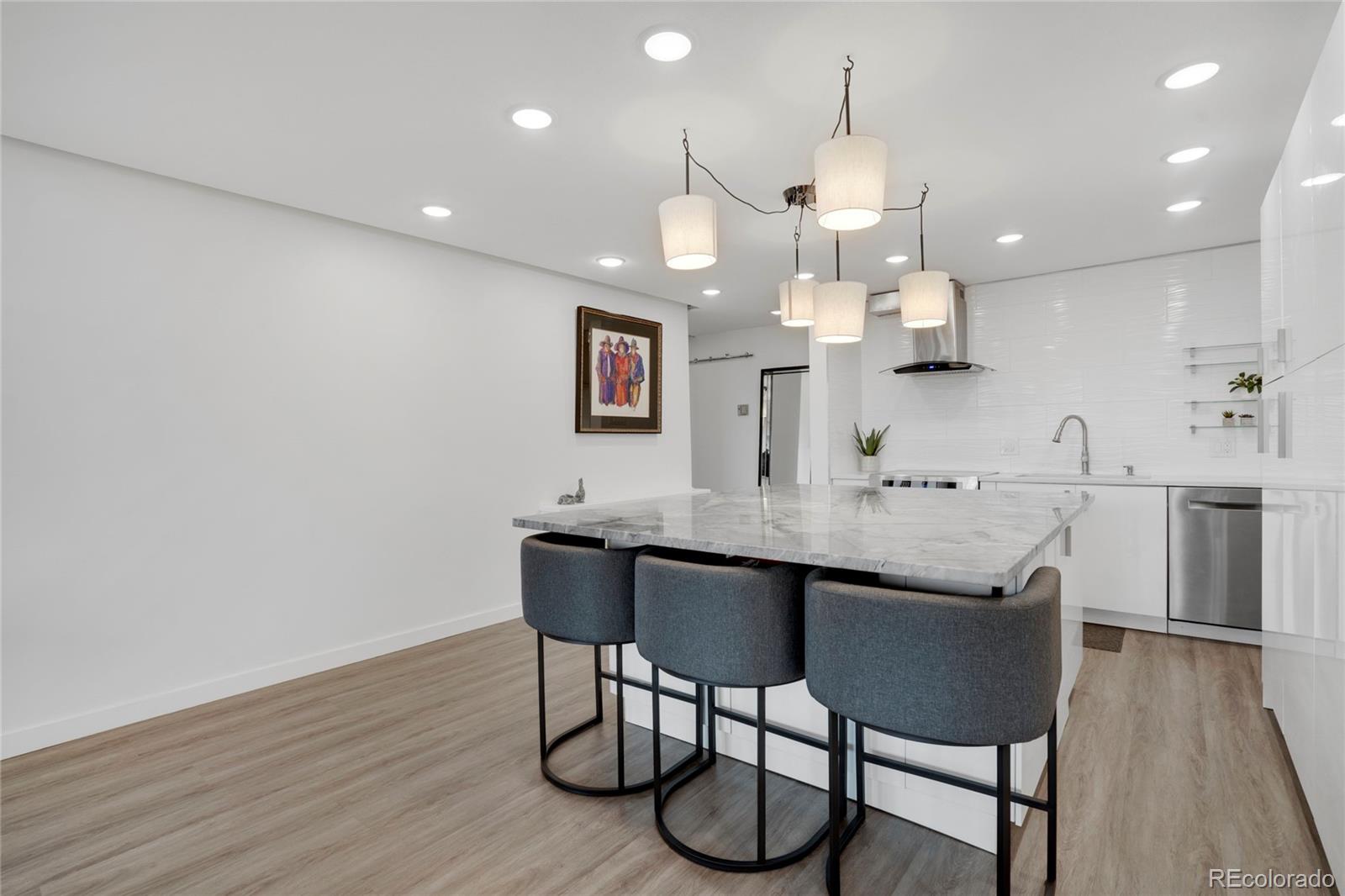 MLS Image #29 for 1020  15th street 31e,denver, Colorado